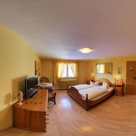 Hotel Merkurwald - Restaurant Wolpertinger Baden-Baden Eksteriør billede
